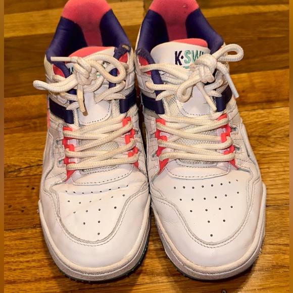 K-Swiss Women Sneakers - Picture 2 of 4